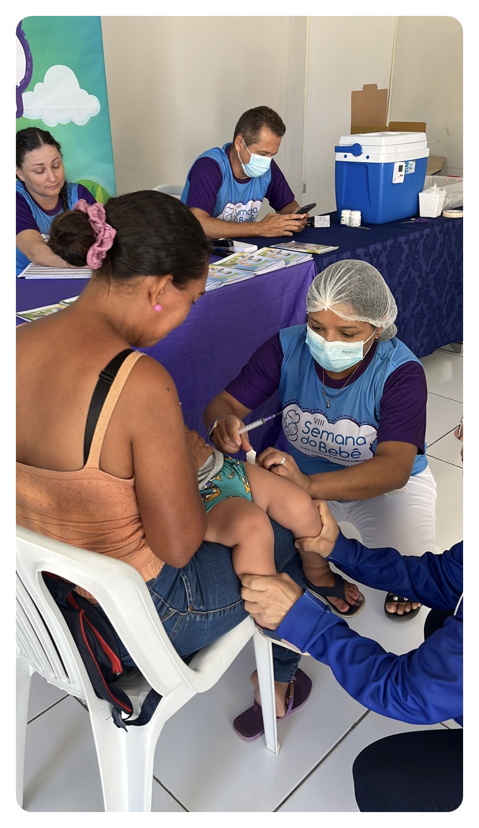 Atualização da Caderneta de Vacinas é realizado no 4º dia da semana do bebê.