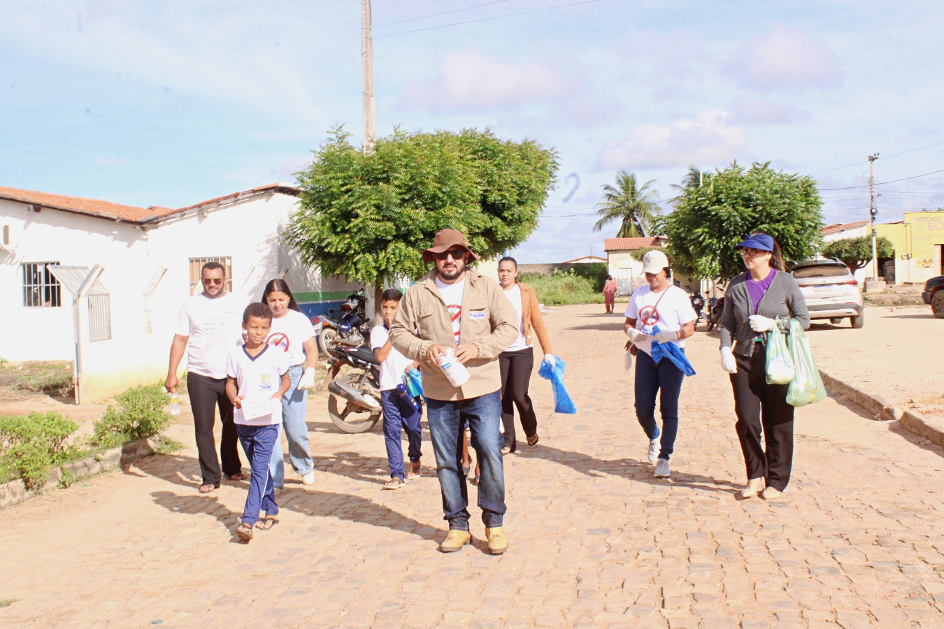 Secretaria de Saúde de Campo Grande do Piauí realiza três dias de mutirões de combate à dengue na Sede, Bairro São Geraldo e Povoado Canela de Velho